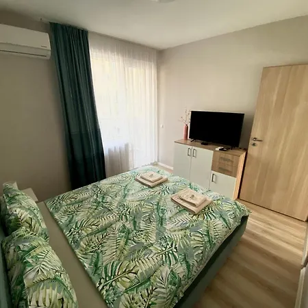 Апартаменты Avrora *